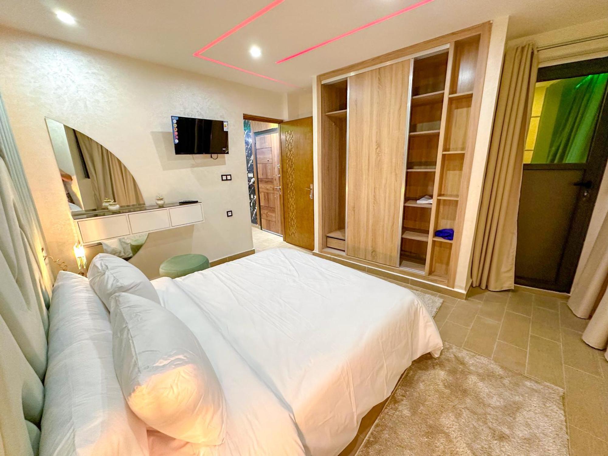 Veluxa - Luxury Holiday Homes - Centric Flat タンジェ エクステリア 写真